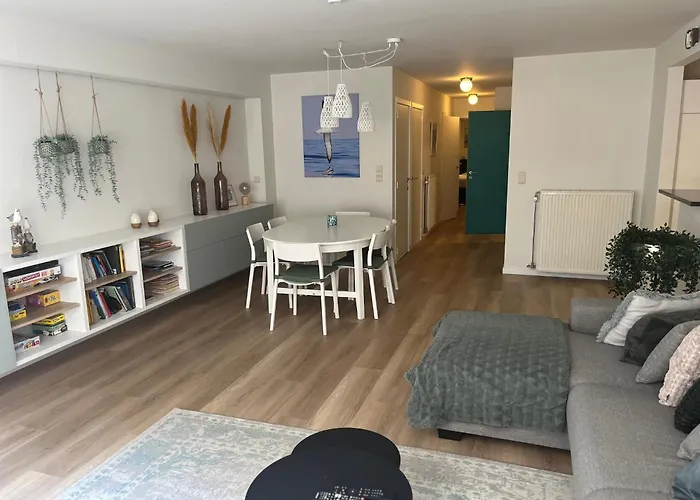 Tof En Ruim Appartement Op 50 Meter Van Strand!