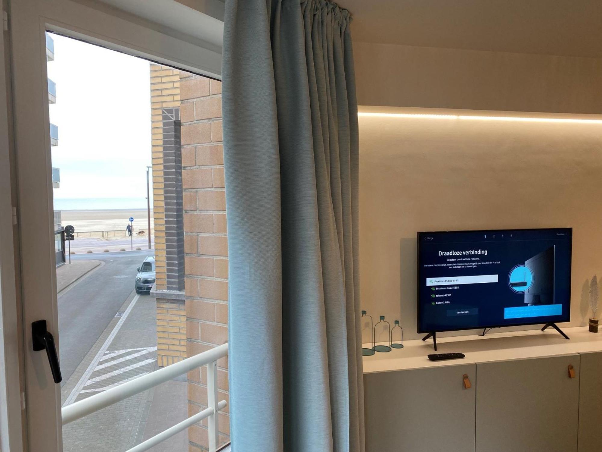 Tof En Ruim Op 50 Meter Strand! Apartamento